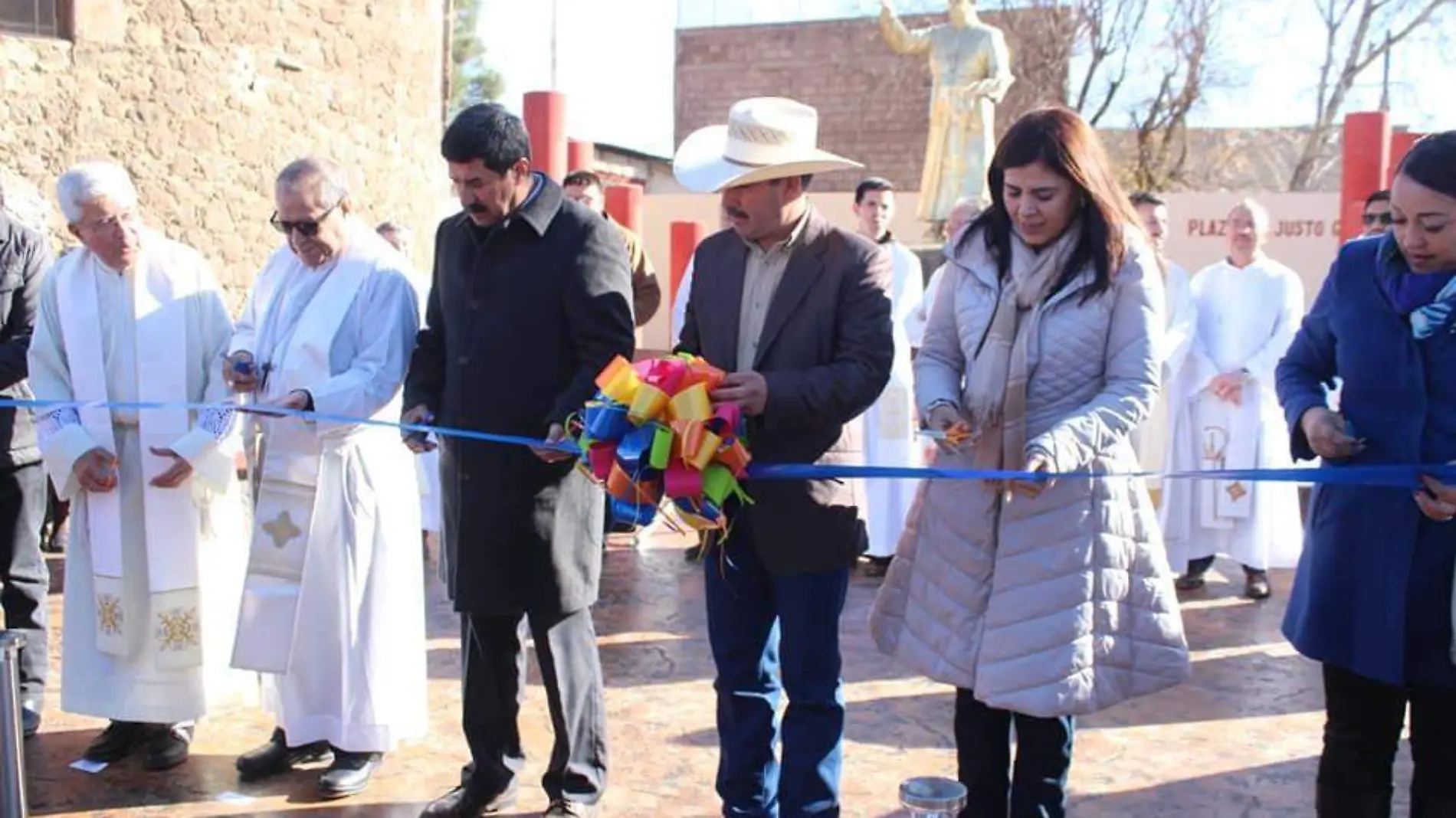 FOTO CORTESÍA MUNICIPIO MADERA Inauguraron plaza pública en honor de Fray Justo Goizueta